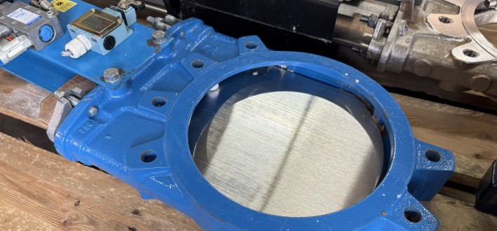 Afbeelding 2 - DN250 meskantafsluiter staal